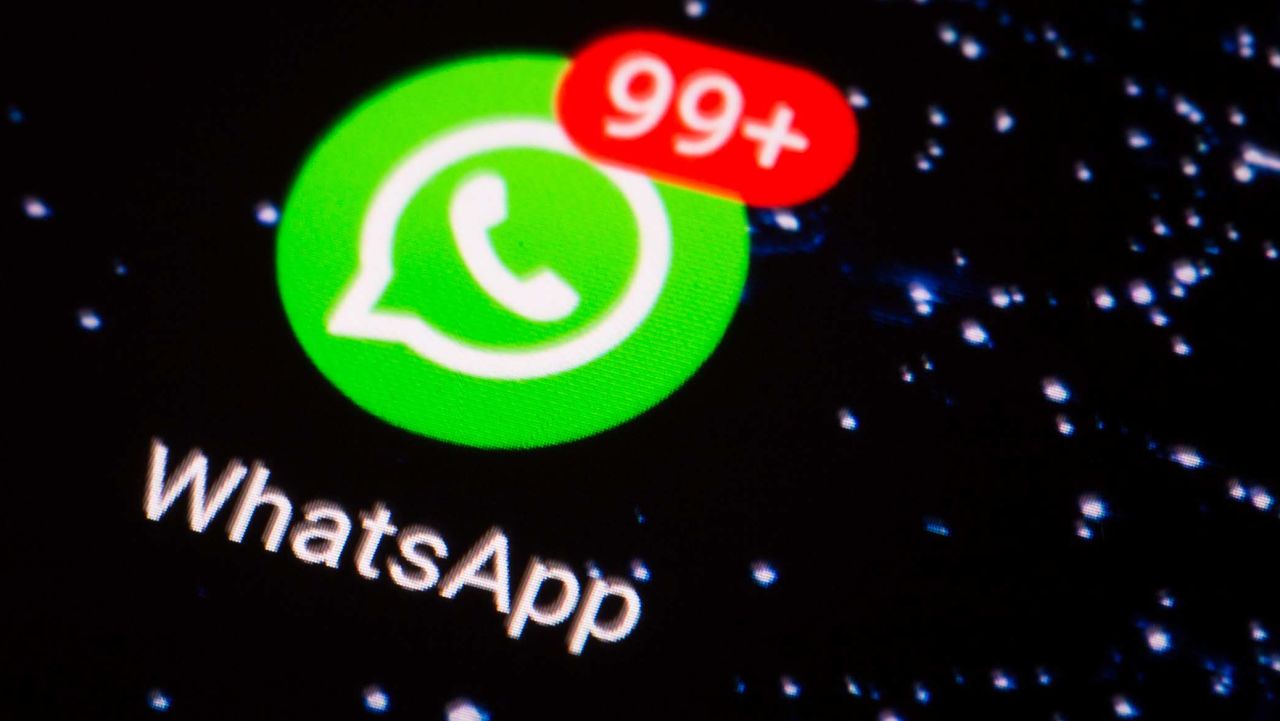 Can I register for WhatsApp with a Chinese phone number?
