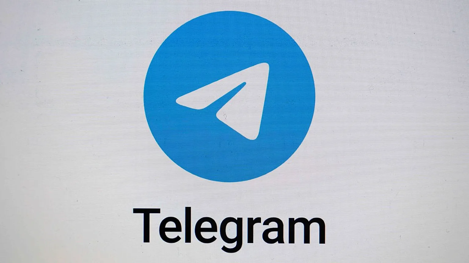 How to scan and add friends on Telegram